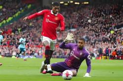 华体会体育赛事直播-曼联遭南安普敦逼平，夺冠希望再遭重创！