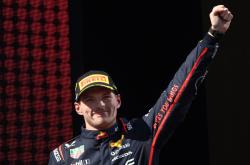 HuaTiHui-包含哈斯车队险胜红牛二队，维斯塔潘惊艳四座的词条