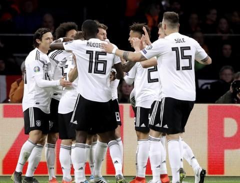 直播回放：白俄罗斯队小胜波兰，反超小组次席的简单介绍