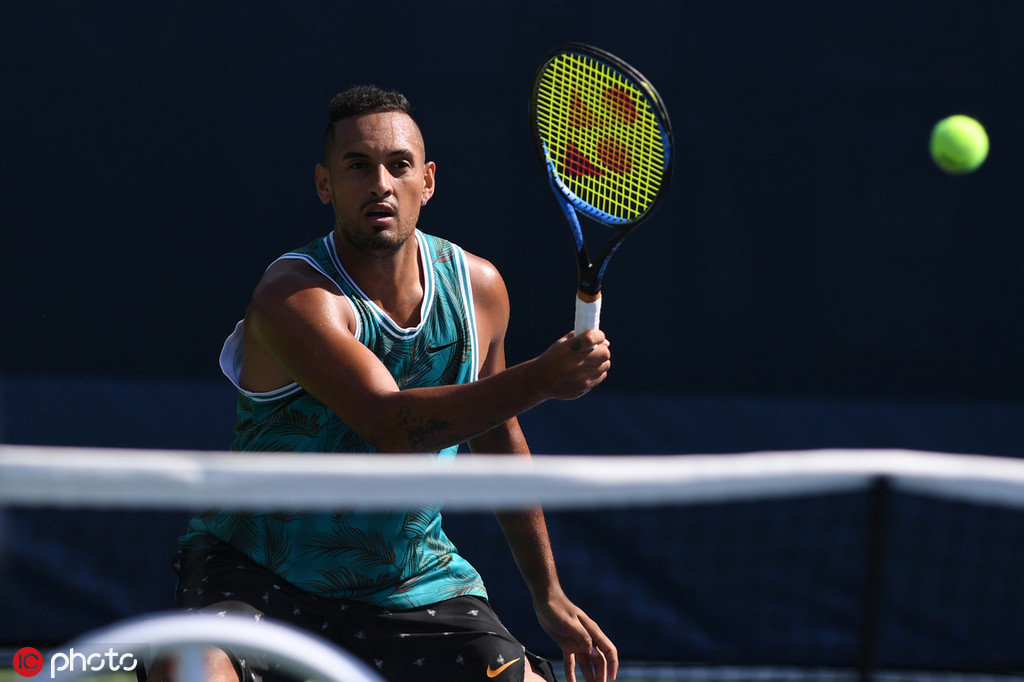 美国网球队绝杀意大利网球队，克耶高斯三分雨点燃全场