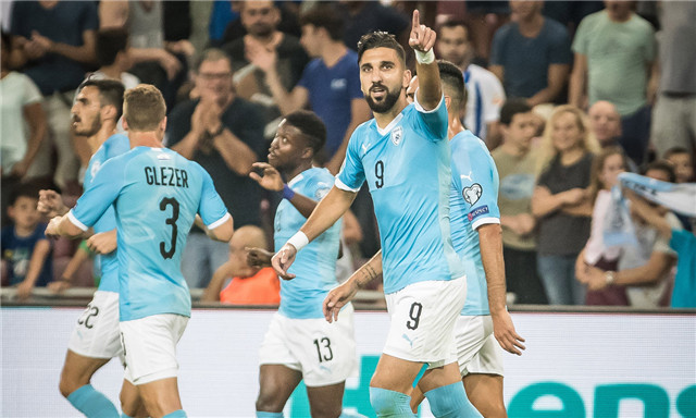 波兰客场击败以色列，晋级欧预赛淘汰赛