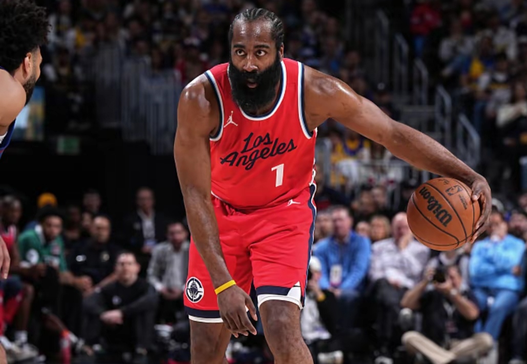 关于山西队横扫掘金,哈登高光表现的信息 关于山西队横扫掘金,哈登高光表现的信息