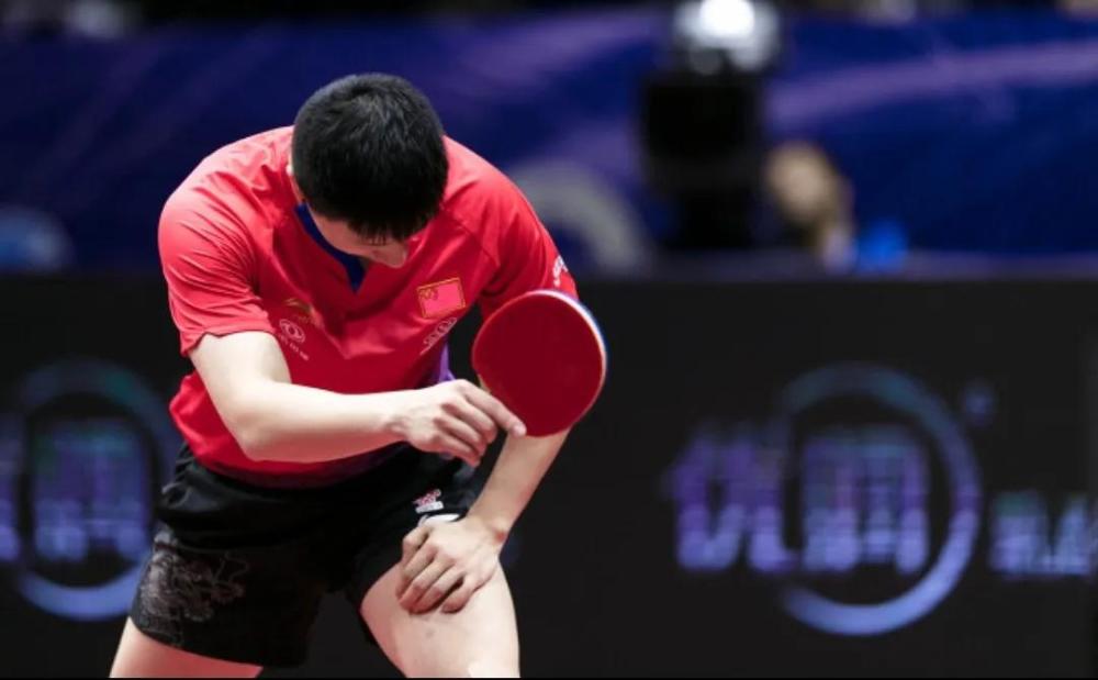 波兰队鏖战英格兰队，马龙刷新纪录